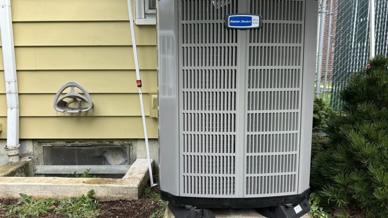 New outdoor air conditioning unit installed by D&F
